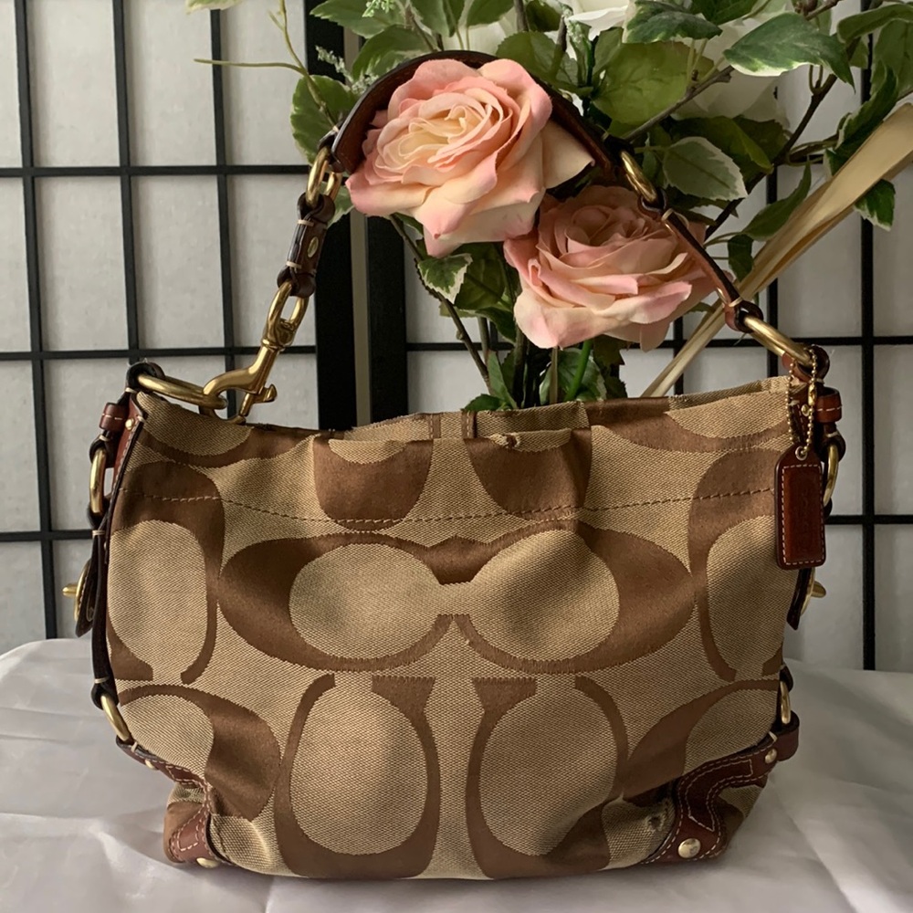 COACH Vintage Signature Carly Slouch bag